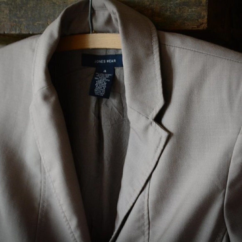Jones Wear jacket size 4 tan blazer career core - Picture 5 of 10